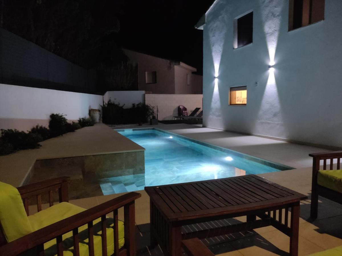 Apto. El Pozo De Las Nieves Con Piscina Cobisa 外观 照片